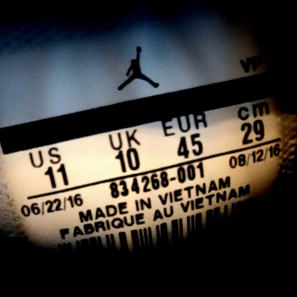 Jordans,Size 11 Men,EUC - Picture 4 of 5